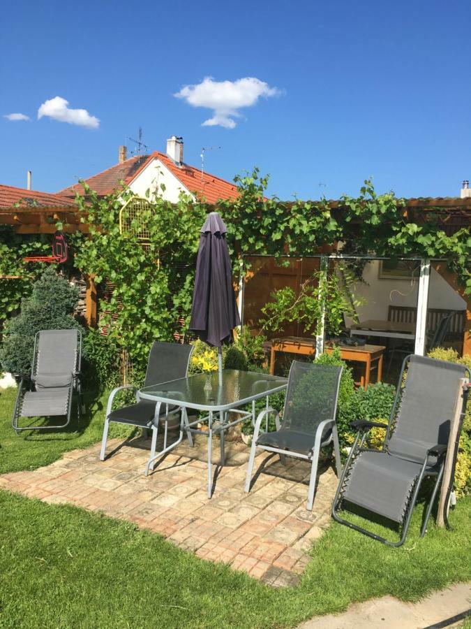 Apartman Olesnik Appartamento Esterno foto